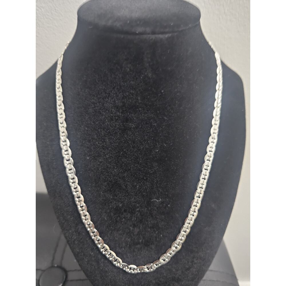 20inch Silver Plated on stainless steel- 5.8mm FROSTED MARINER Chain.